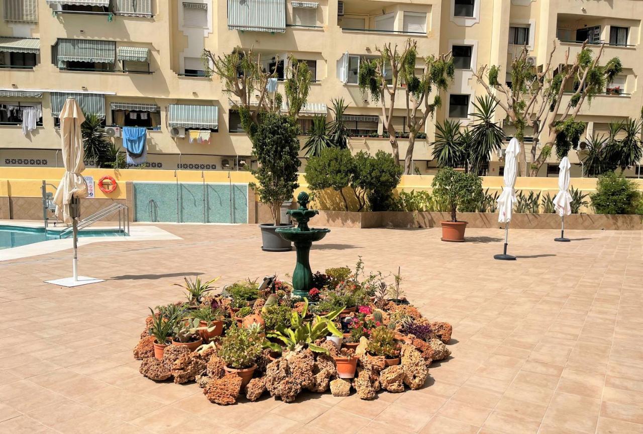Ver93 - Redstudio Torremolinos Exterior photo
